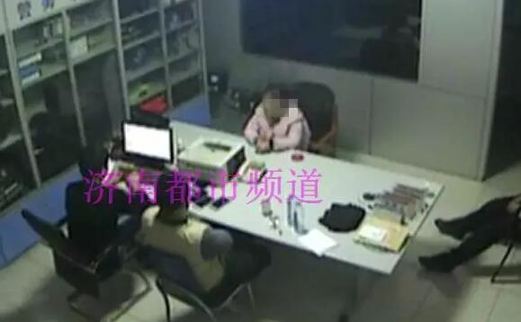 章丘警方處理交通事故 竟查出四十多人特大販毒團伙