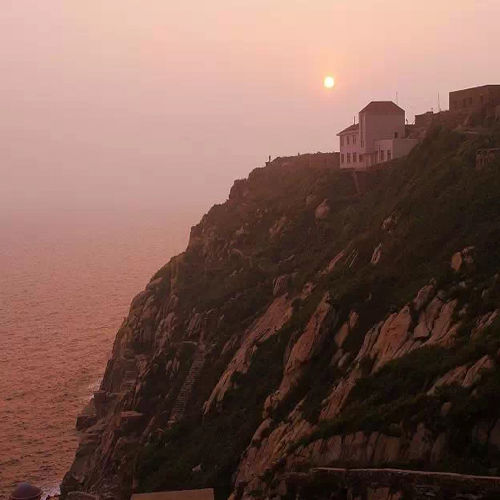 煙臺之美，不僅僅在城市和海濱，還有那些我們看不到的小島，她們像煙臺的一顆顆美麗珍珠，散落在大海中。作為煙臺人，擁有這些美麗的珍珠，我們應該愛惜并為之自豪！